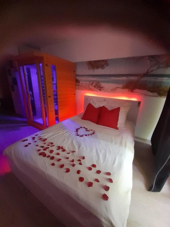 בנדול Le Bijou Appartement Avec Jacuzzi Et Sauna Privatif Terrasse Plein Sud Clim Parking Privatif מראה חיצוני תמונה