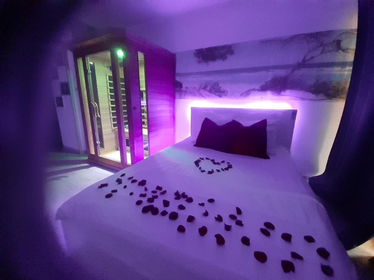 בנדול Le Bijou Appartement Avec Jacuzzi Et Sauna Privatif Terrasse Plein Sud Clim Parking Privatif מראה חיצוני תמונה