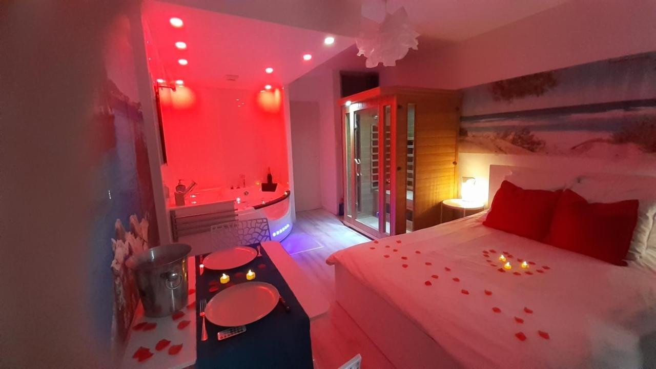 בנדול Le Bijou Appartement Avec Jacuzzi Et Sauna Privatif Terrasse Plein Sud Clim Parking Privatif מראה חיצוני תמונה
